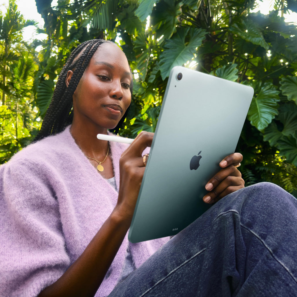 11-inch Wi-Fi 128GB Space Gray iPad Air D702345